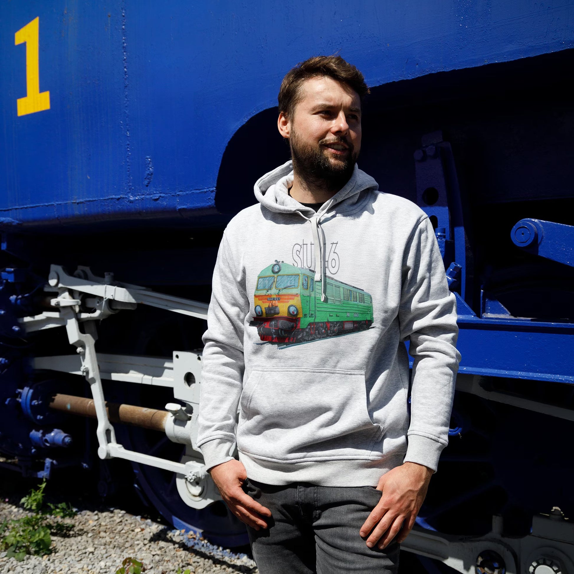SU46 — bluza